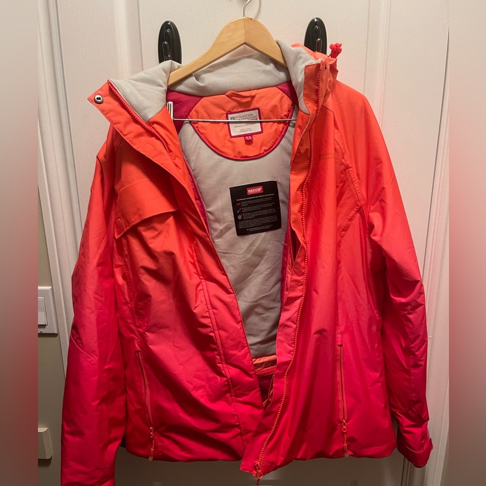 Mountain Warehouse ski coat